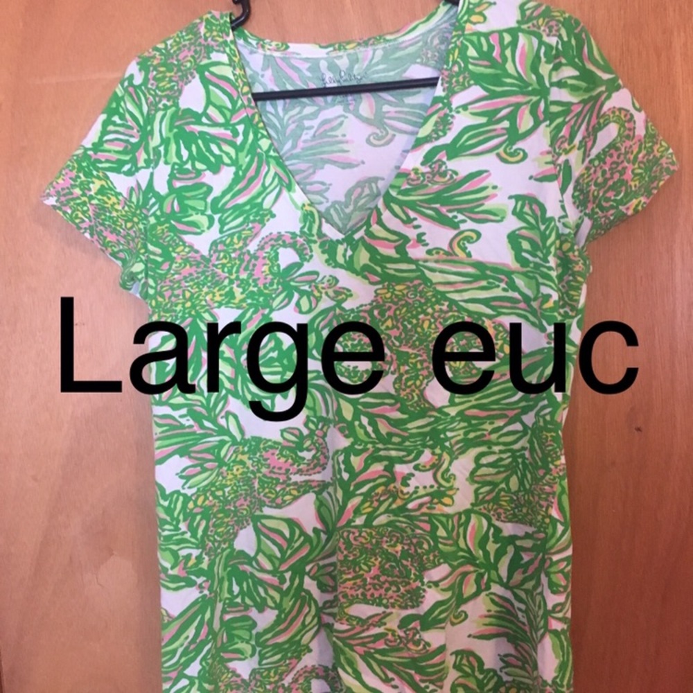Lilly size large